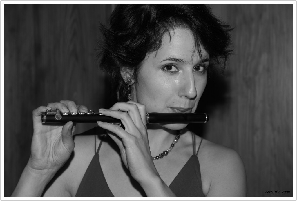 fletnicka-portret-cb.jpg